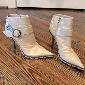 Casadei Beige Leather Pointed Toe Zip Up Heeled Booties 6 1/2